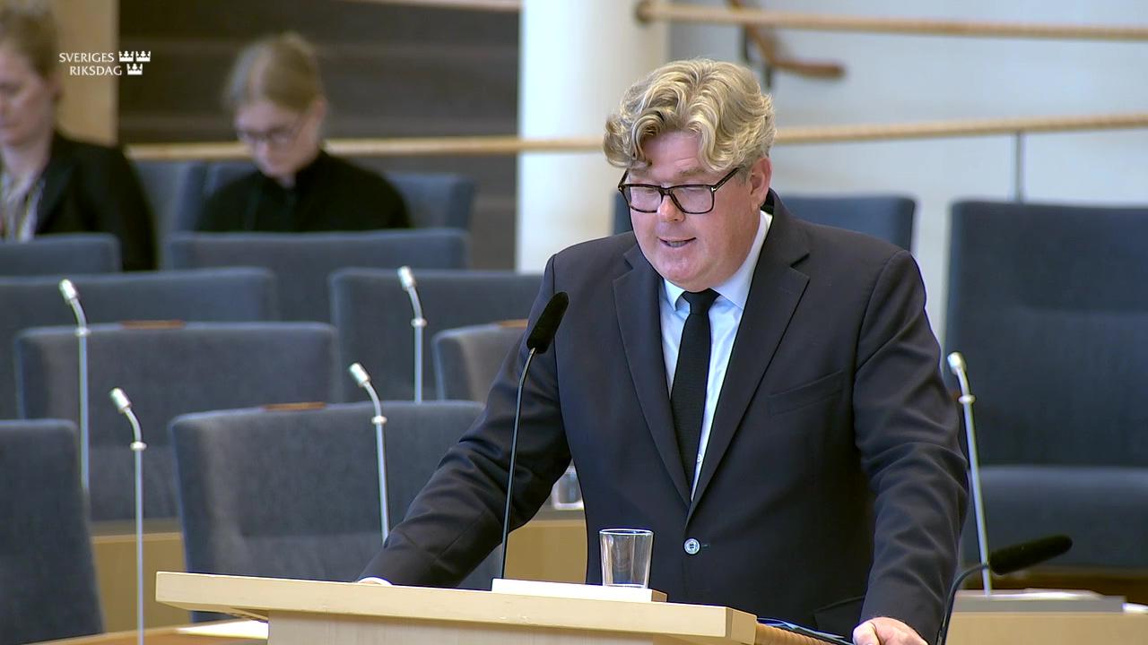 Stillbild från Interpellationsdebatt: Anonym opinionsbildning och Regeringskansliets anställda