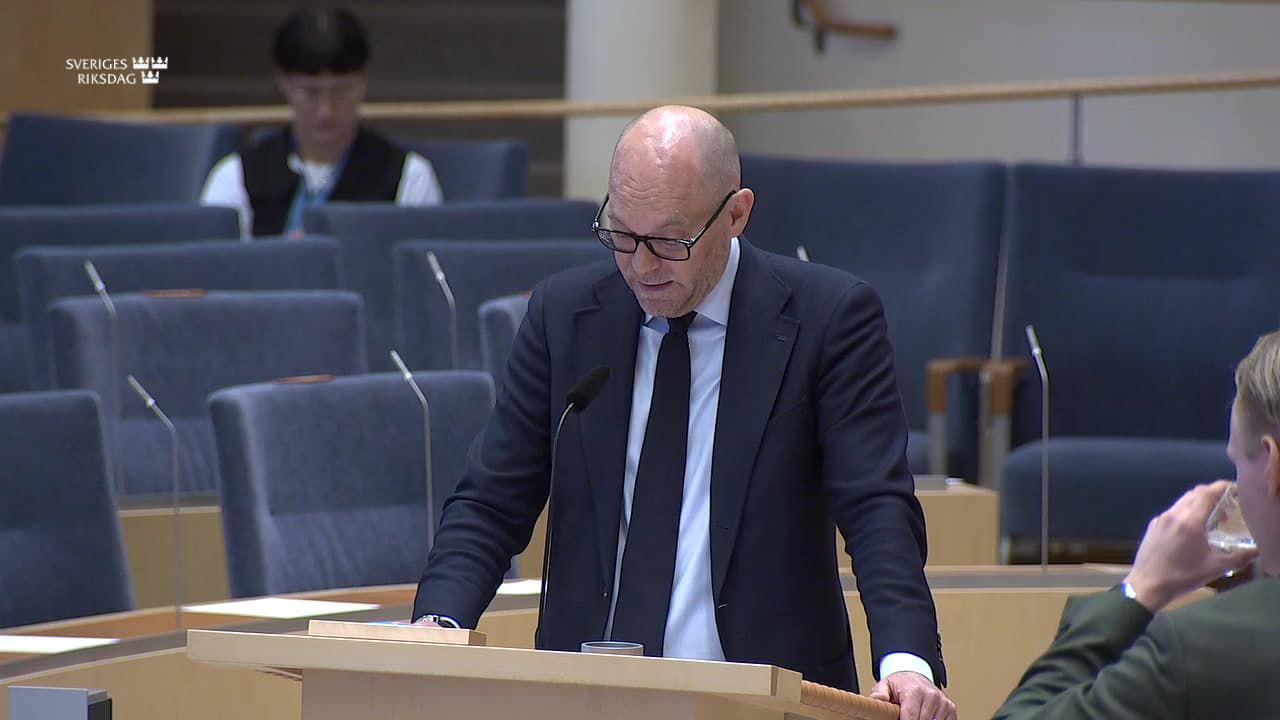 Stillbild från Interpellationsdebatt, Ungas situation på svensk arbetsmarknad