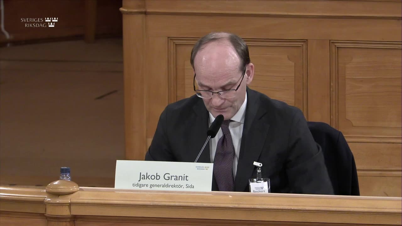 Stillbild från Öppen utfrågning, KU-utfrågning med Jakob Granit, tidigare generaldirektör för Sida