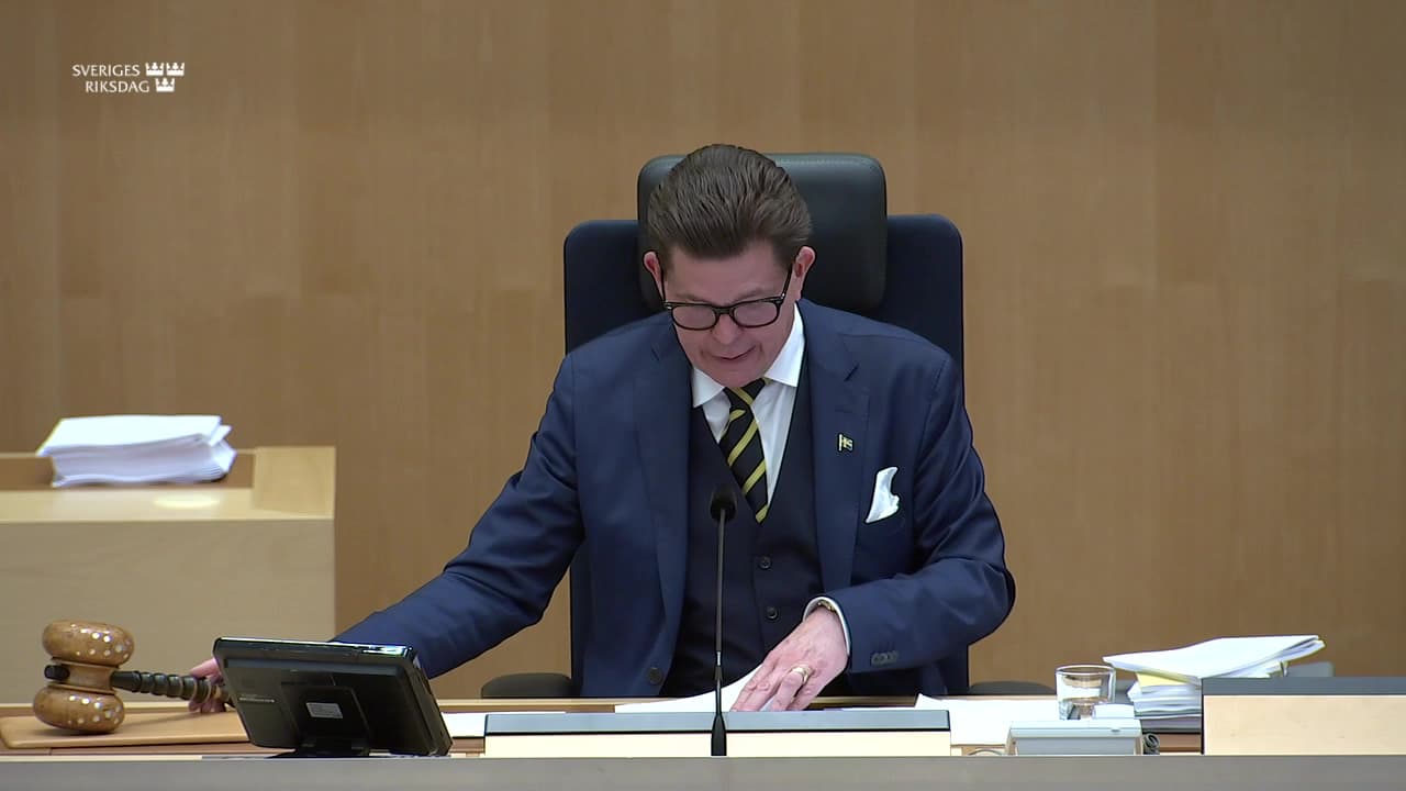 Stillbild från Beslut, Beslut: Skärpta villkor för friskolesektorn